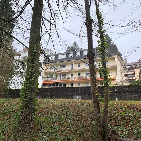 Moderne Ferienwohnung Nahe Swr Und Golfplatz Baden-Baden Extérieur photo